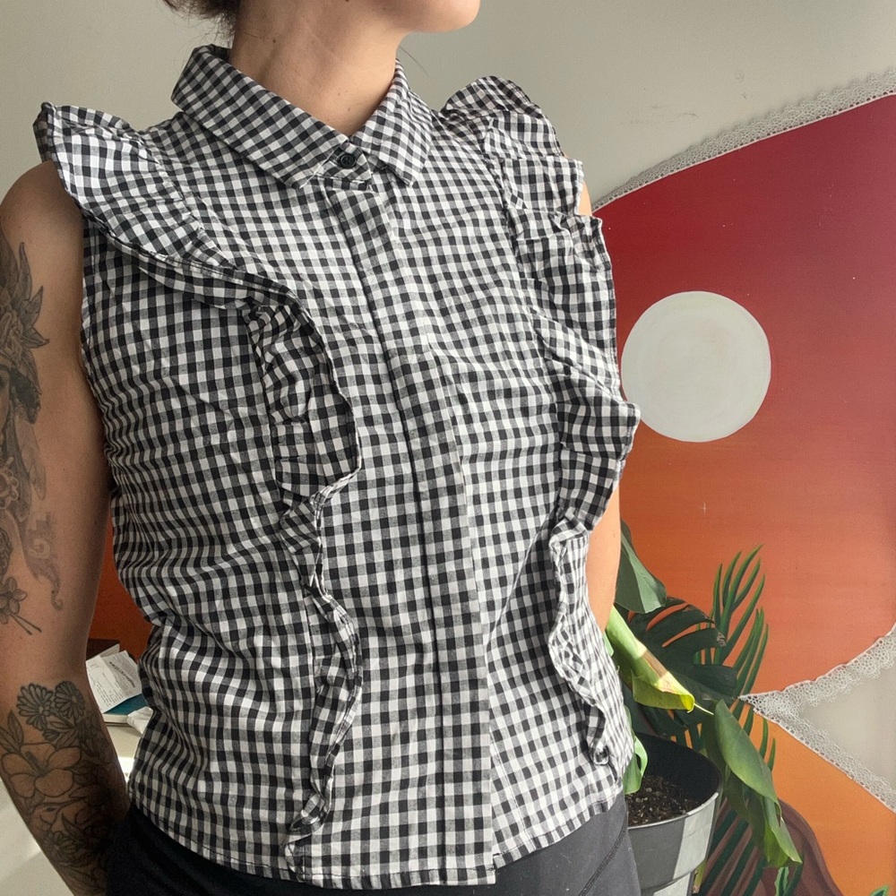 Socialite Black & White Gingham Ruffle Sleeveless Blouse